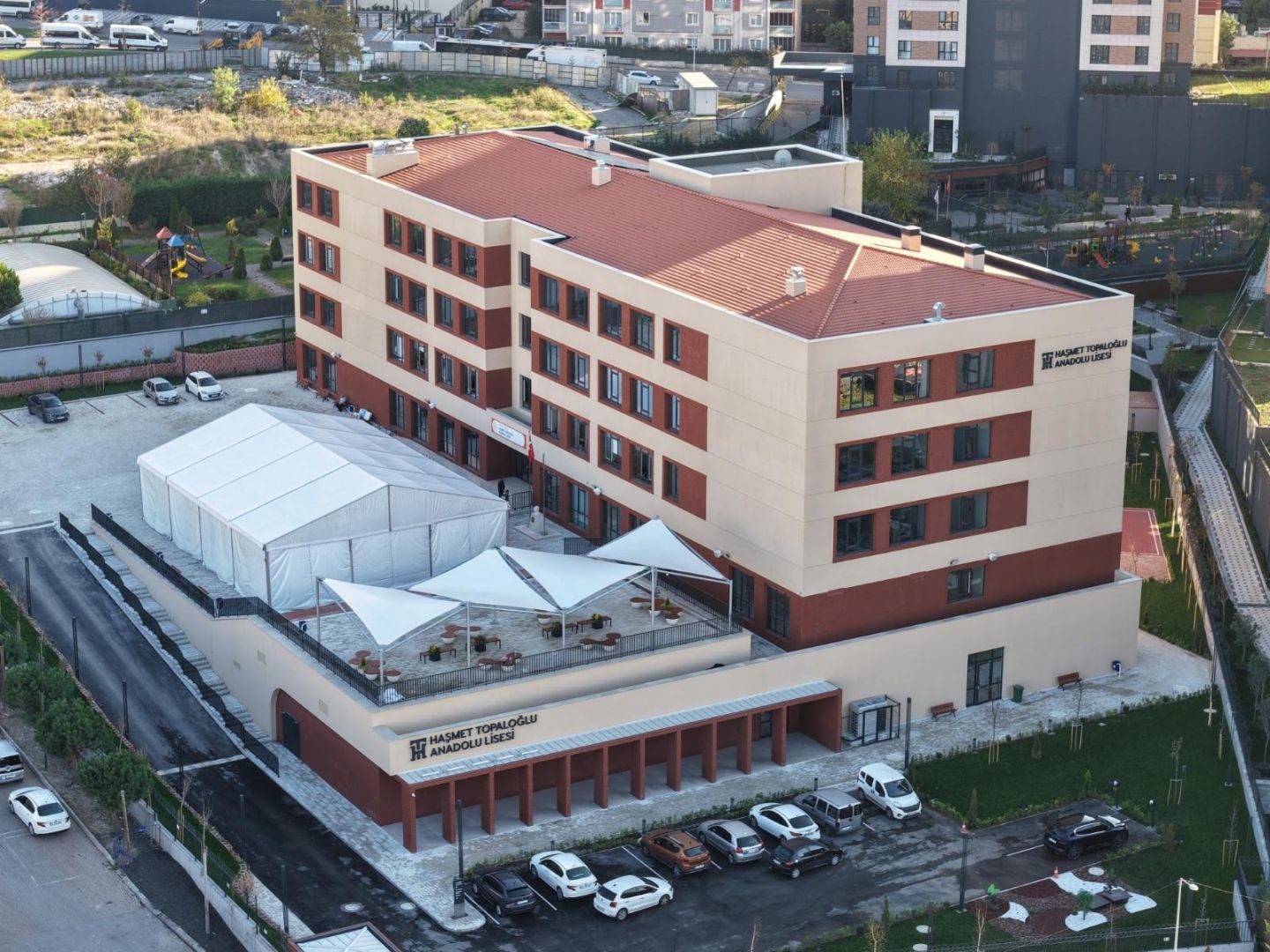 BAĞCILAR’DA EĞİTİME BÜYÜK YATIRIM 