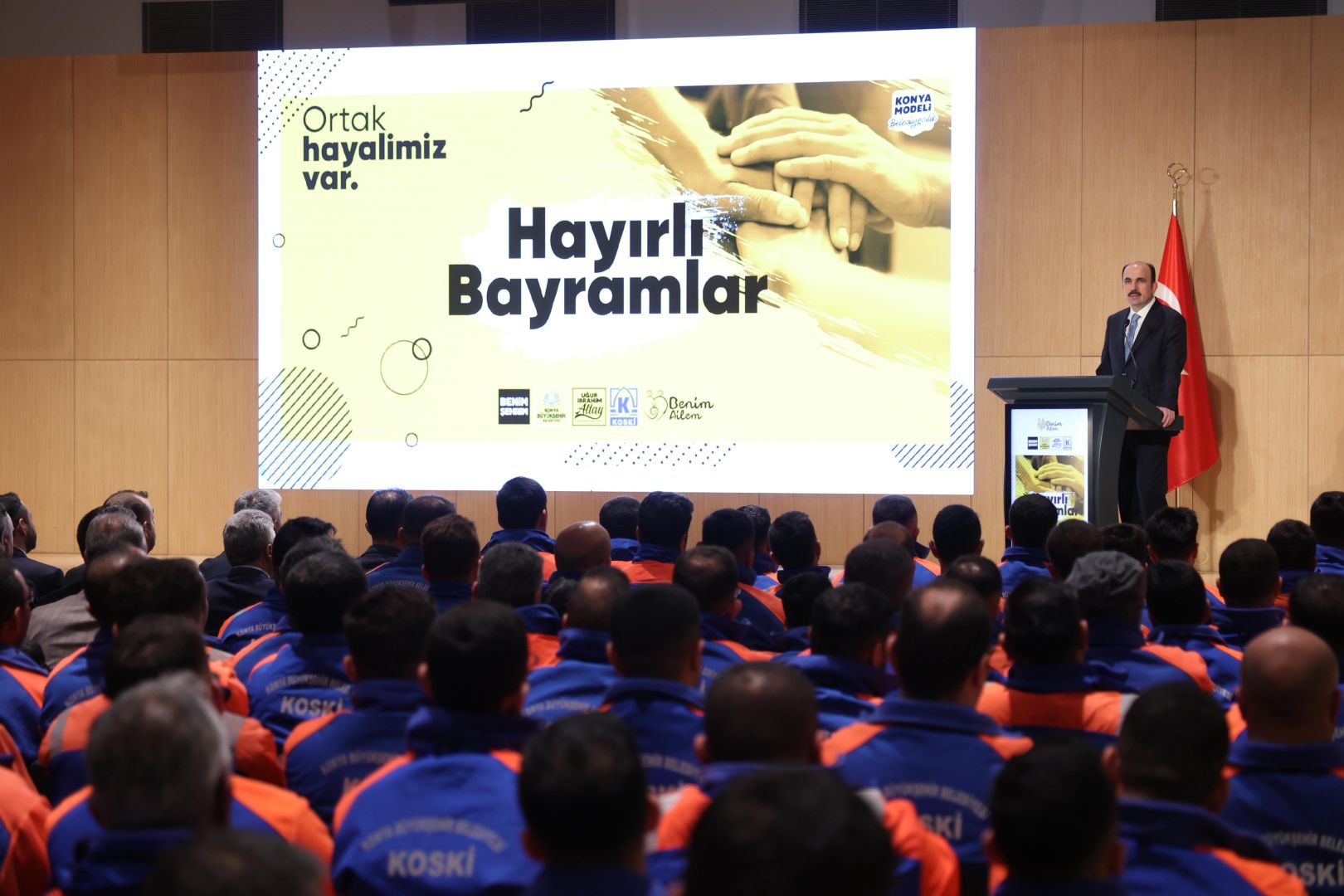 BAŞKAN ALTAY: “BİZ BÜYÜK VE GÜÇLÜ BİR AİLEYİZ” 