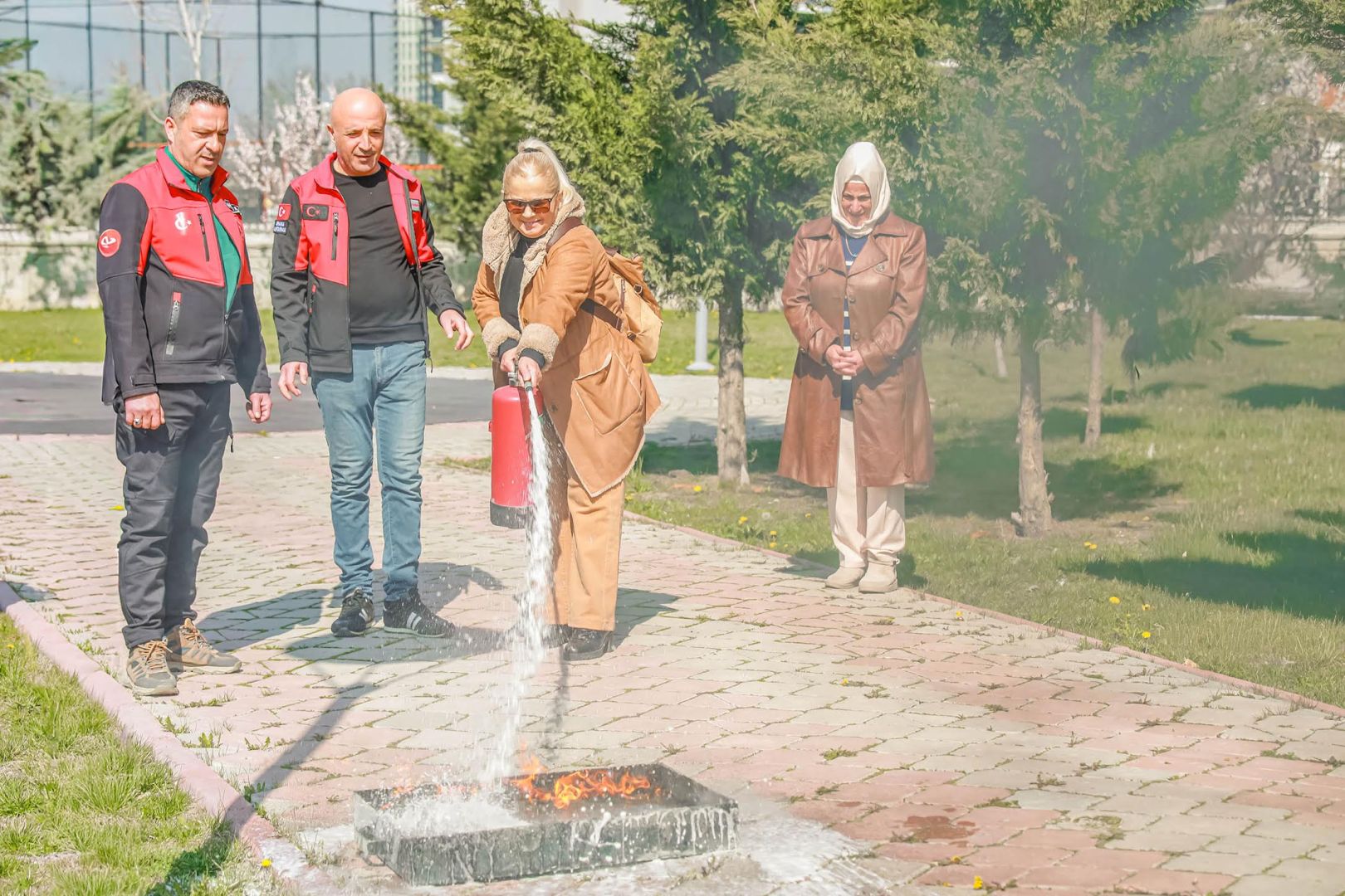 KEÇİÖREN’DE PERSONELE AFET VE YANGIN EĞİTİMİ 