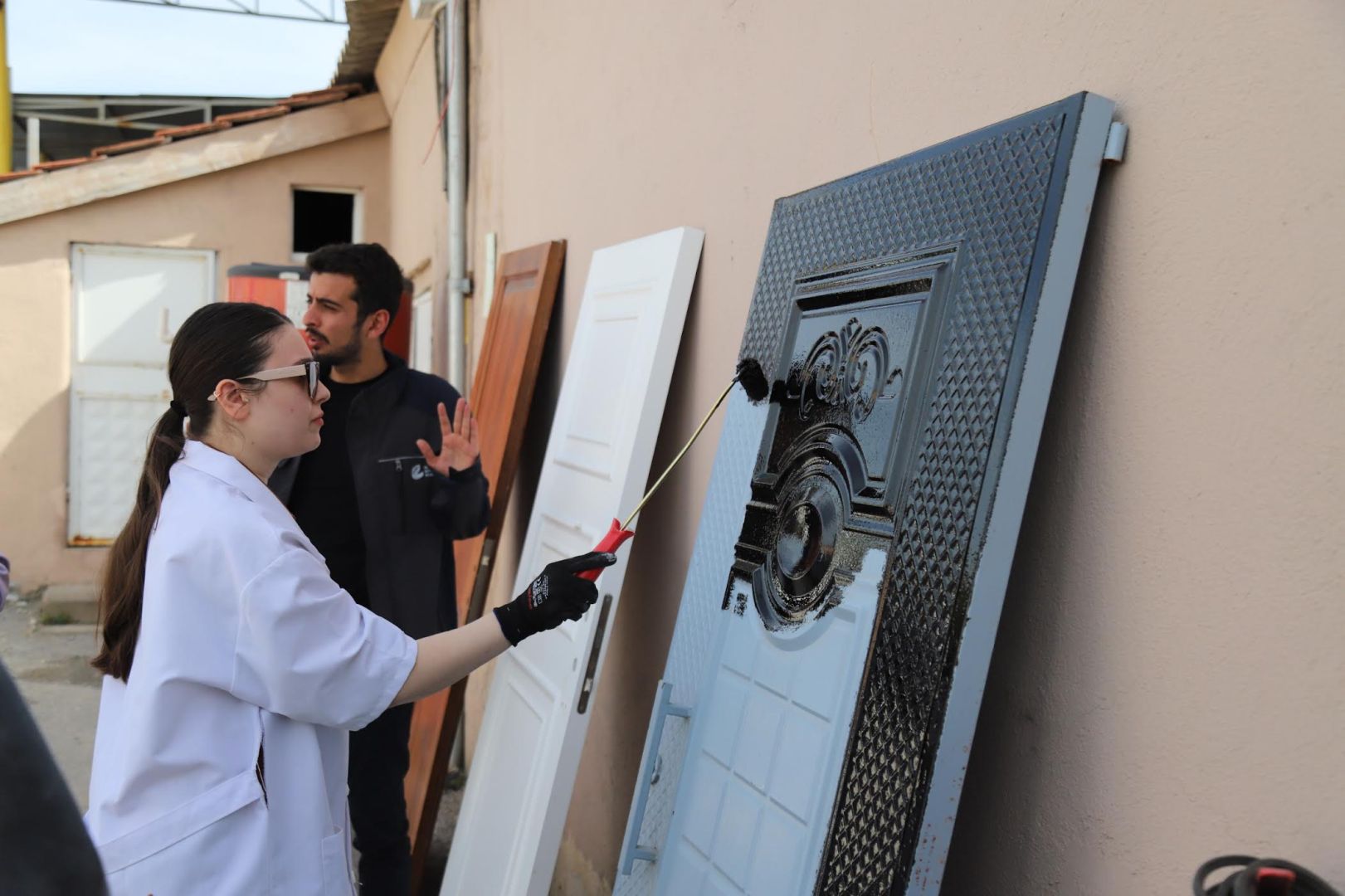 “ALÇI VE BOYA KURSU”NA YOĞUN İLGİ 