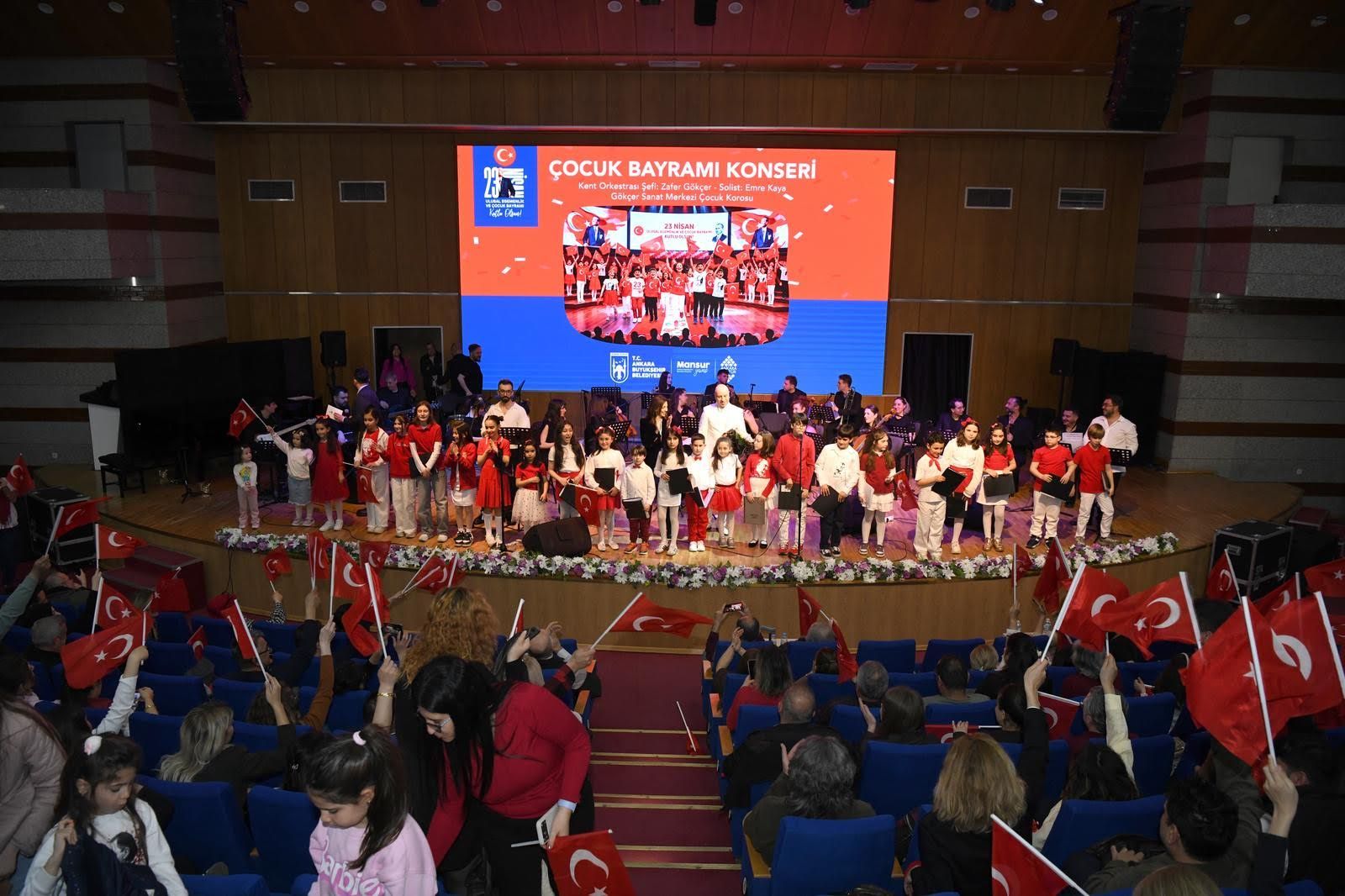 ANKARA’DA 23 NİSAN COŞKUSU KENTİ SARDI 