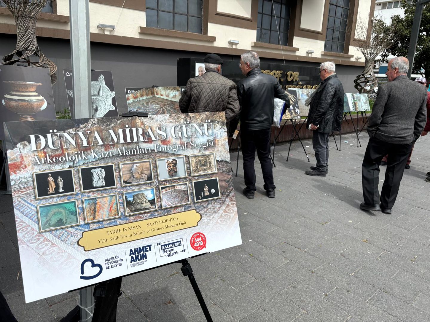 ARKEOLOJİK MİRAS SERGİSİ BALIKESİR’DE BÜYÜLEDİ