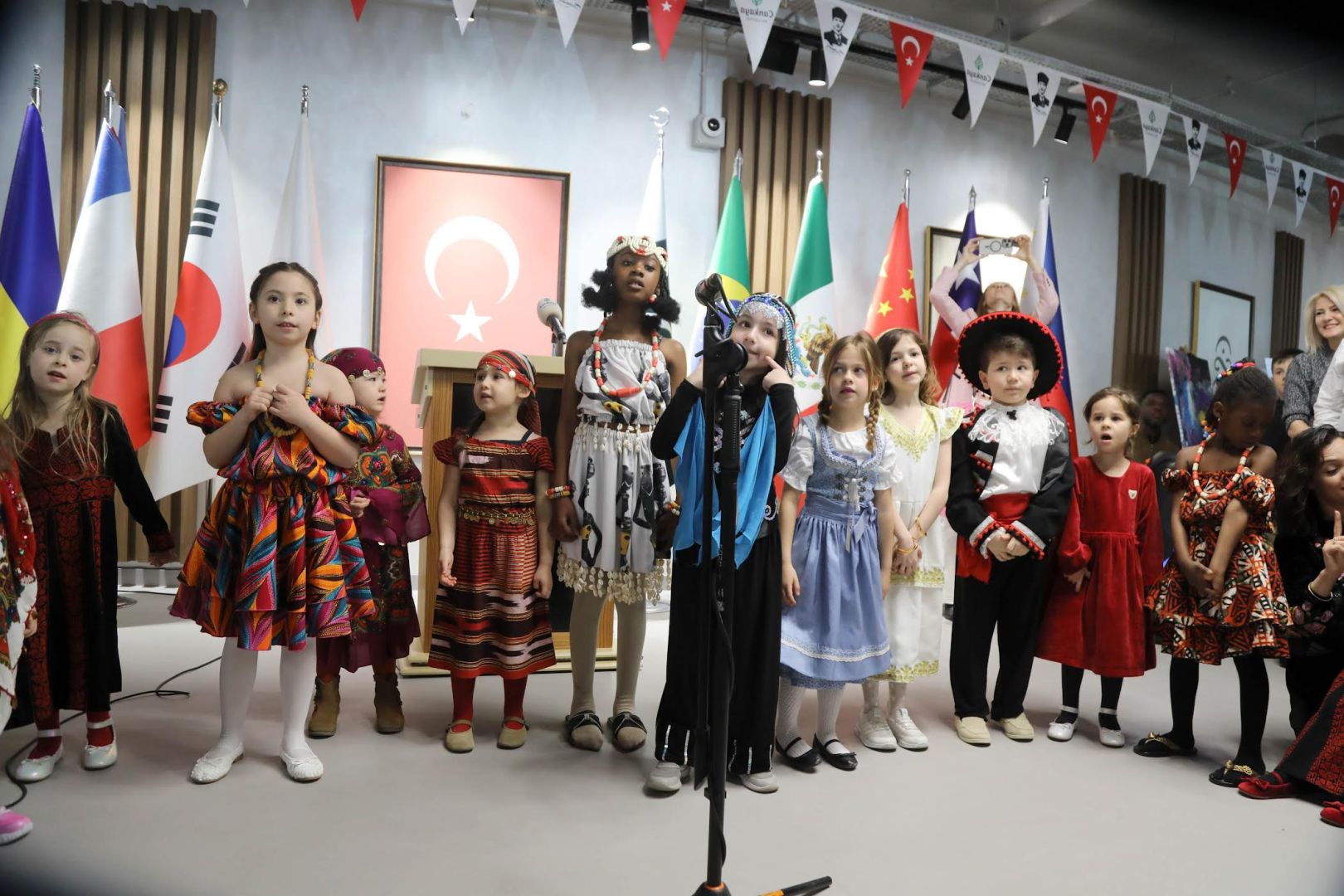 ATATÜRK SANAT MERKEZİ’NDE ÇOCUK SESLERİ 