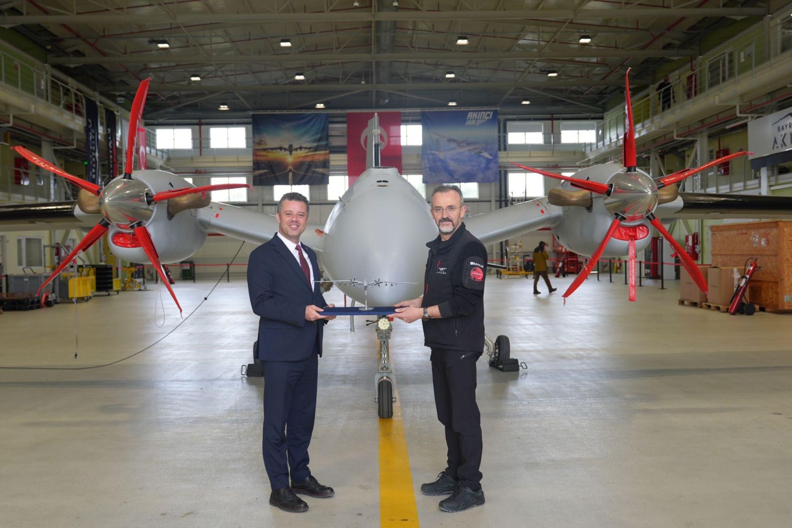 BAŞKAN SARIKURT’TAN BAYKAR’A ZİYARET 