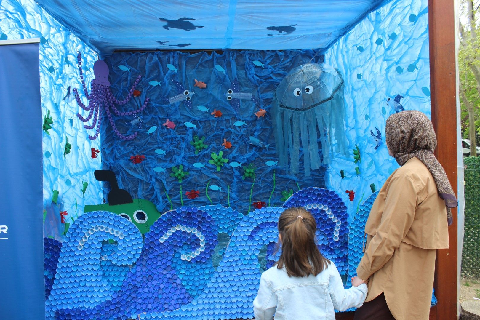 ÇOCUK KÖYÜNDE GERİ DÖNÜŞÜM ETKİNLİĞİ