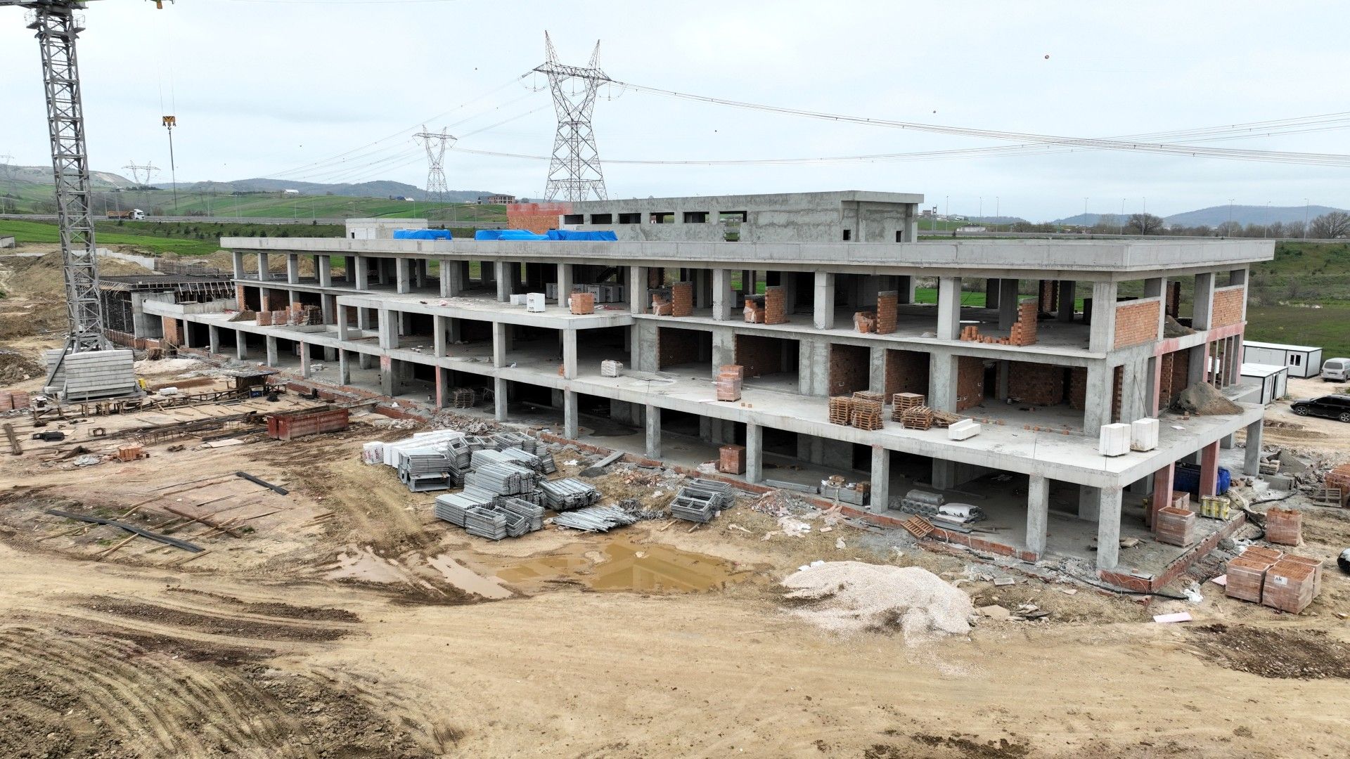 DEV SPOR PROJESİ YÜKSELİYOR