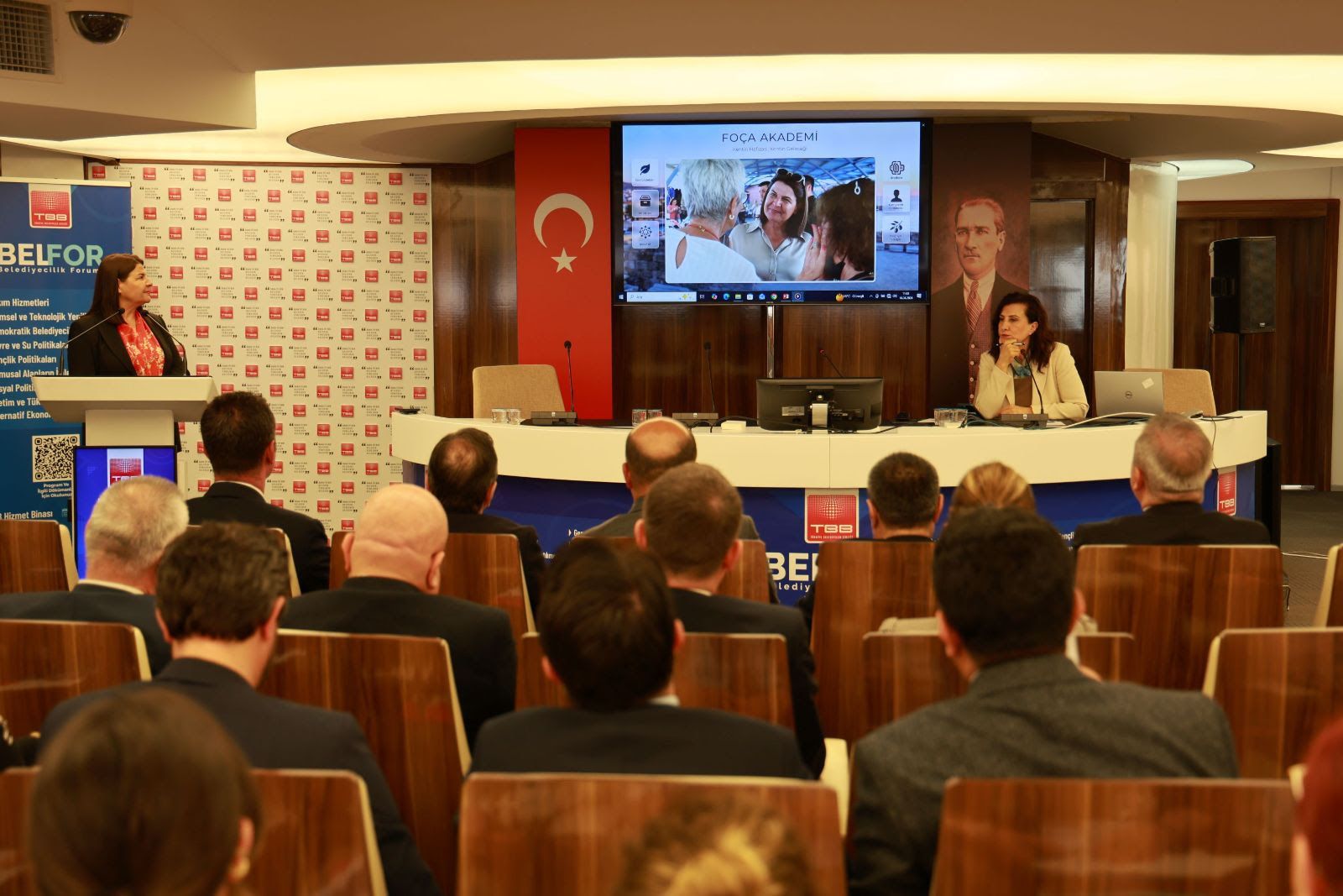 FOÇA BELEDİYESİNDEN GÜÇLÜ TANITIM