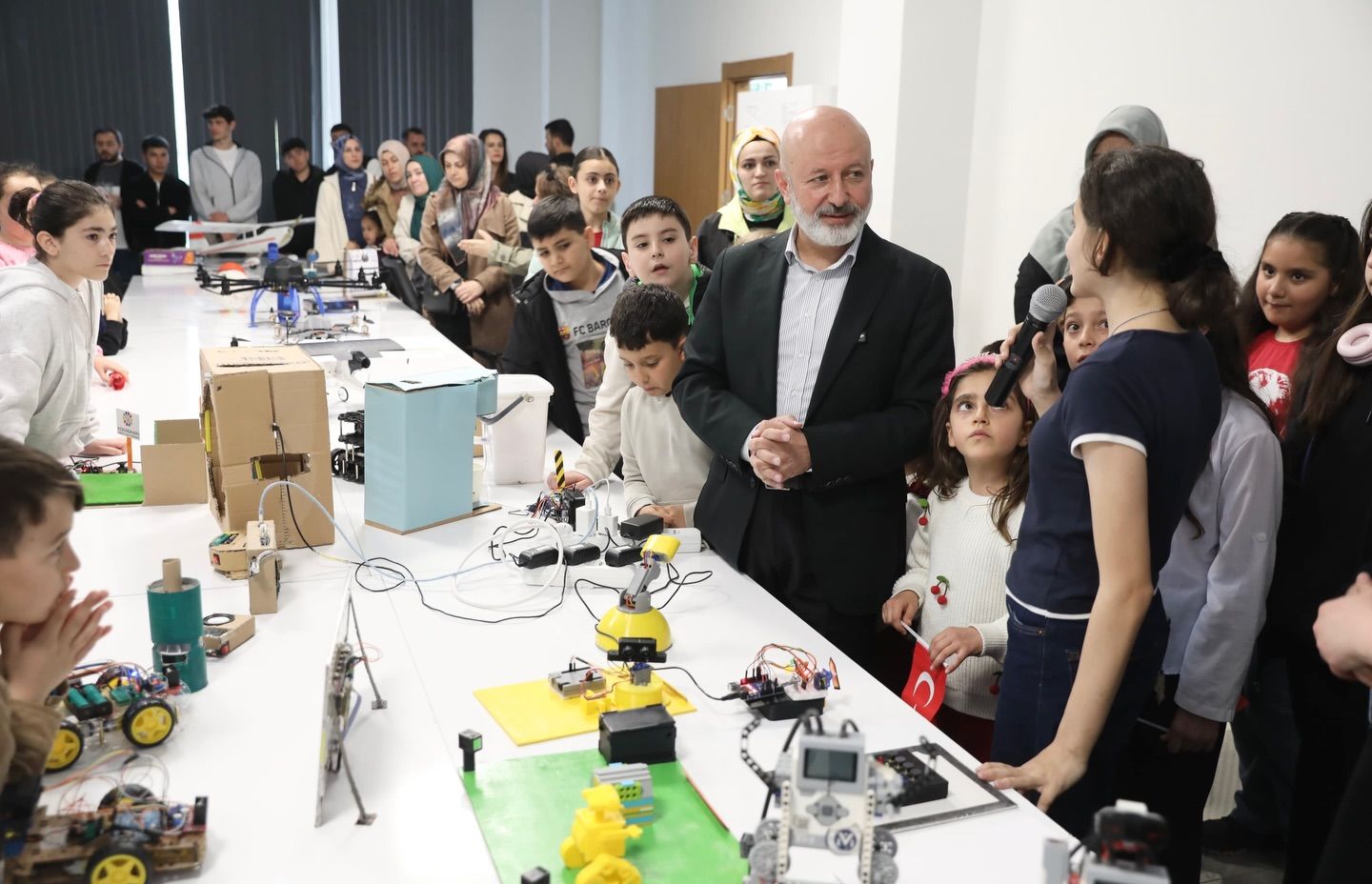 İNOVASYON MERKEZİ’NDE YARATICILIK ŞÖLENİ