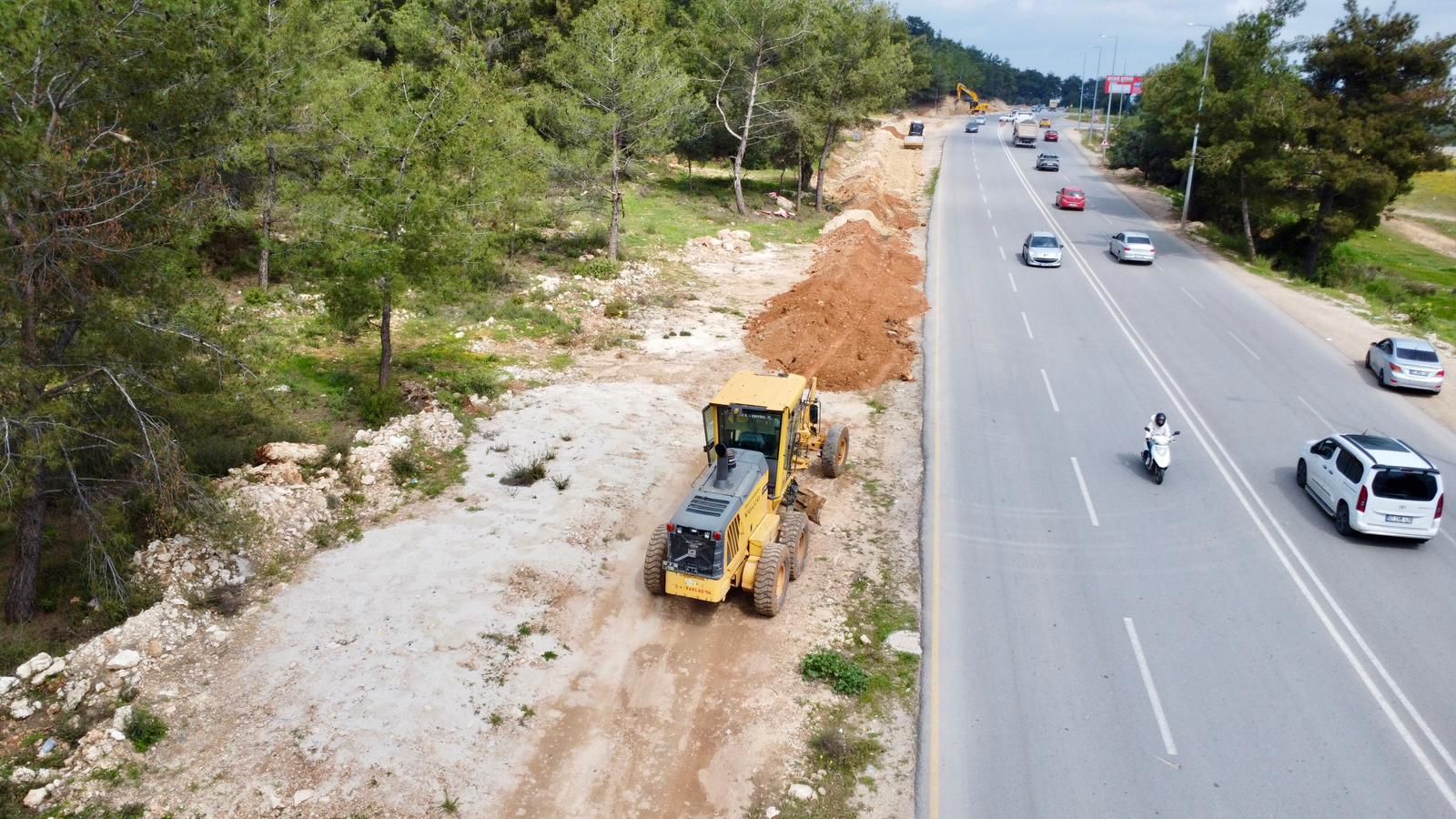 KEPEZ’DE ULAŞIMI RAHATLATACAK YOL ÇALIŞMASI 