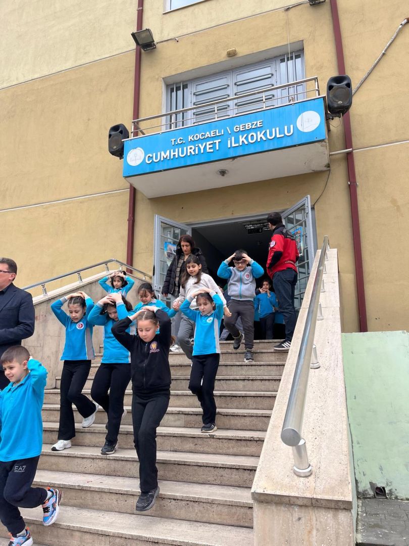 KOCAELİ’DEN DAYANIŞMA ÖRNEĞİ