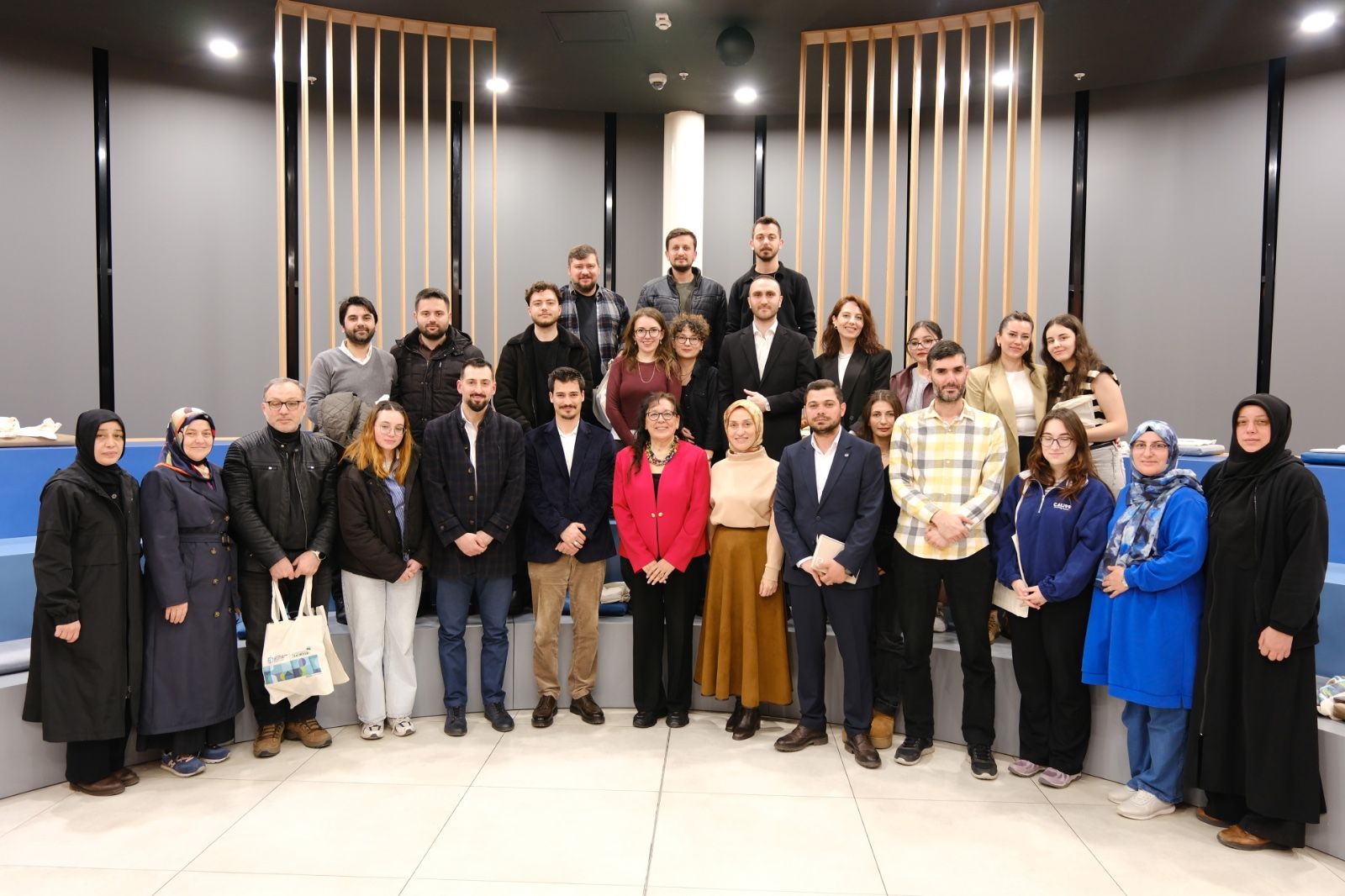 MİLLİ İRADE SANAT KAFE’DE KÜLTÜREL BULUŞMA