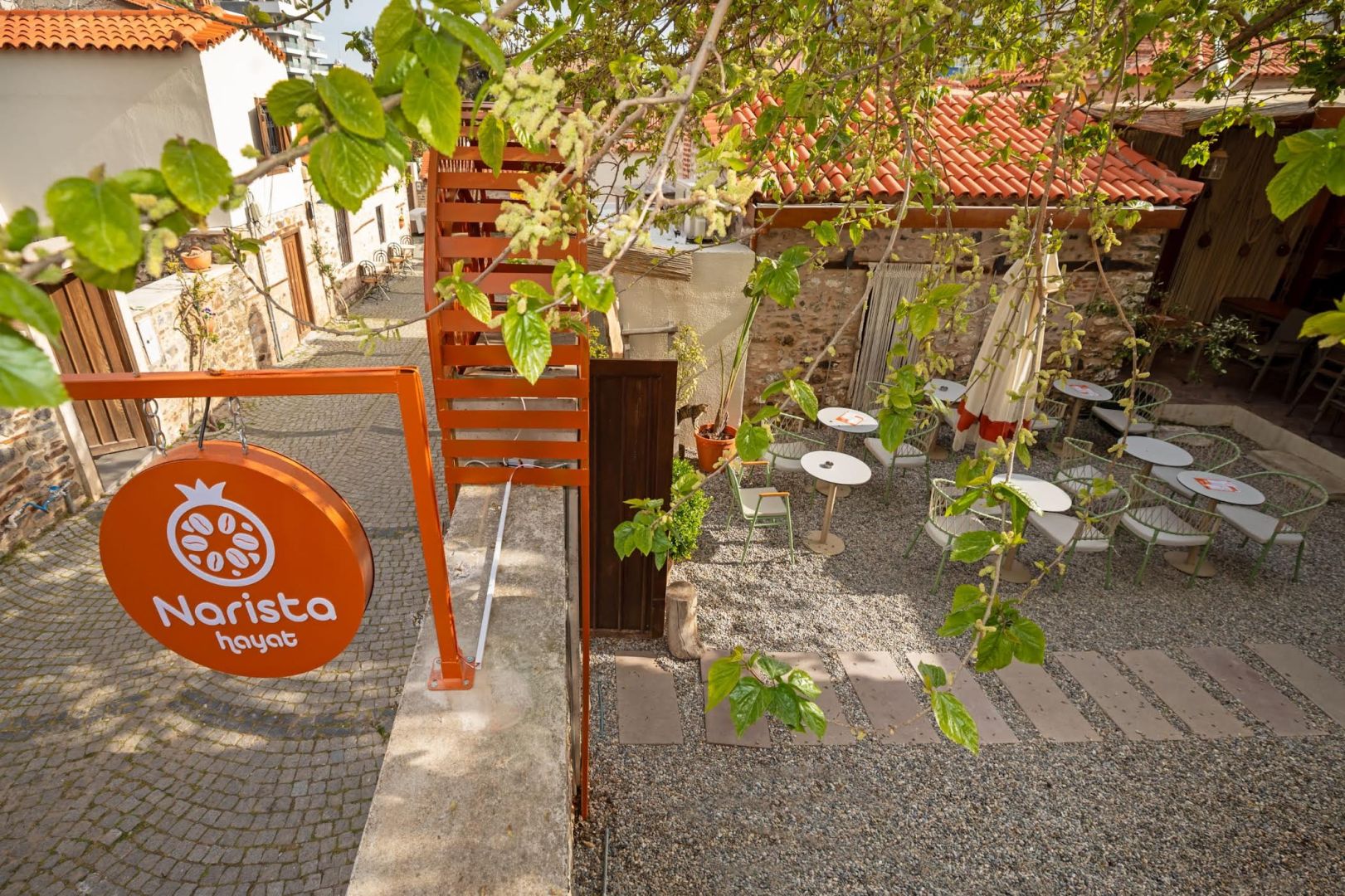 NARLIDERE’DE YENİ SOSYAL YAŞAM ALANI 