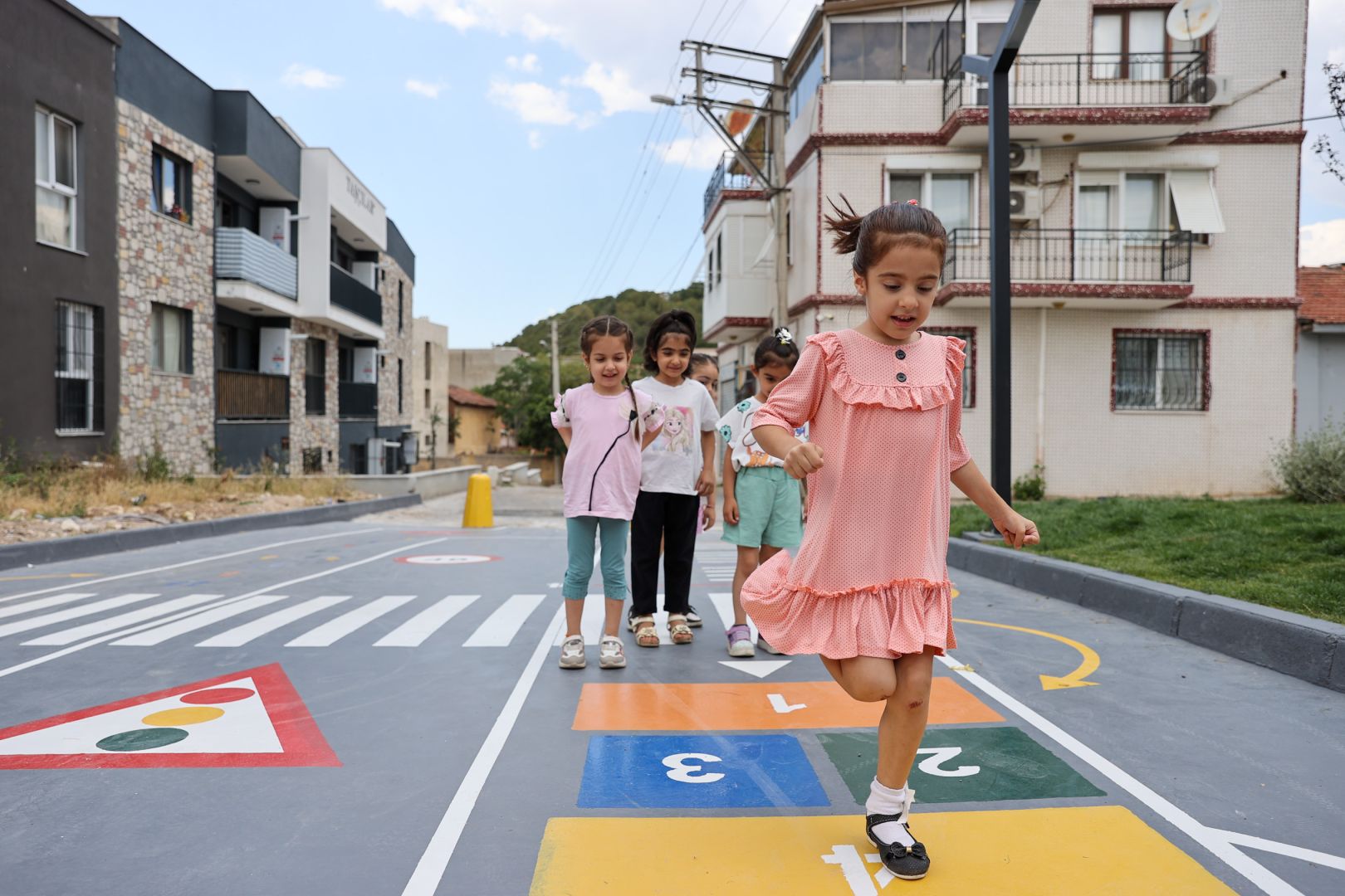 ÖRNEK UYGULAMA: OYUN SOKAKLARI