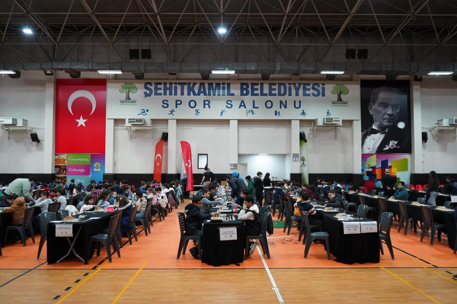 ŞEHİTKAMİL’DE HAMLELER VEFA İÇİN ATILDI