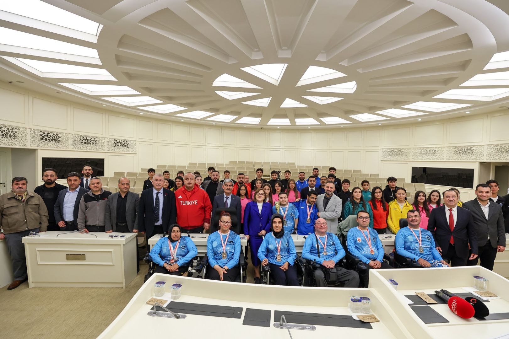 SPORCULARLA MOTİVASYON BULUŞMASI