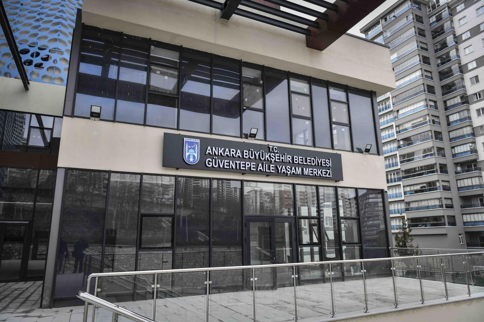 YENİMAHALLE’YE MODERN SOSYAL TESİS 