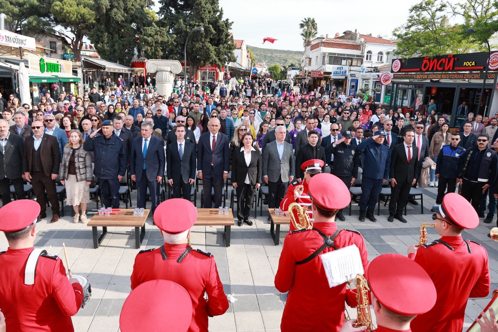 3. KUZEY EGE SPOR OYUNLARI FOÇA'DA BAŞLADI 