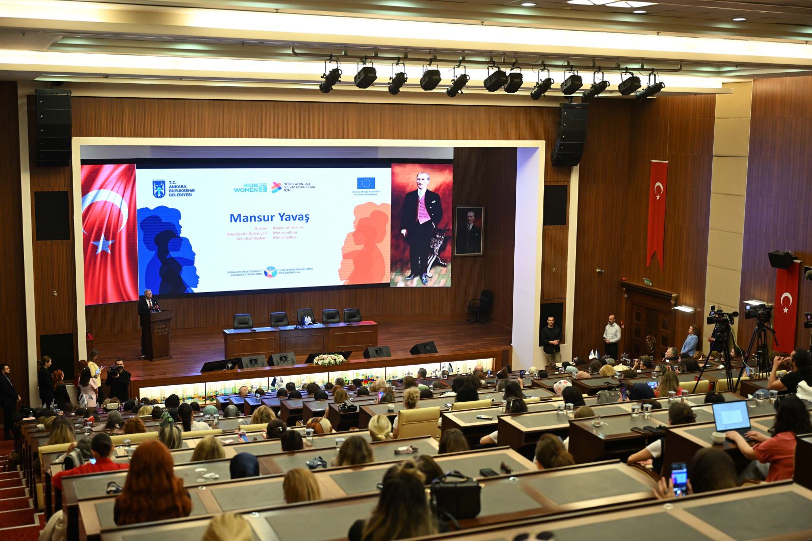 ABB’DEN KADINLARIN GÜÇLENMESİNE YÖNELİK YENİ PROJE