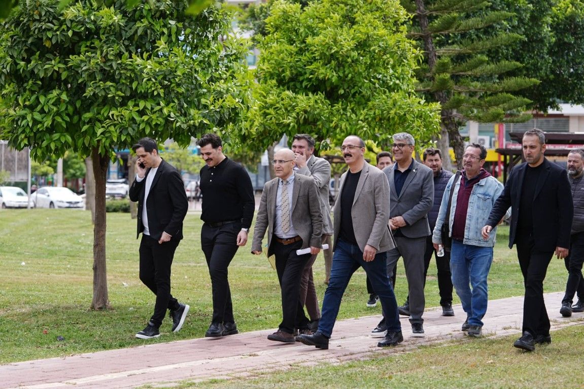 BAŞKAN KOTAN EMEKLİLER İÇİN SAHADA 