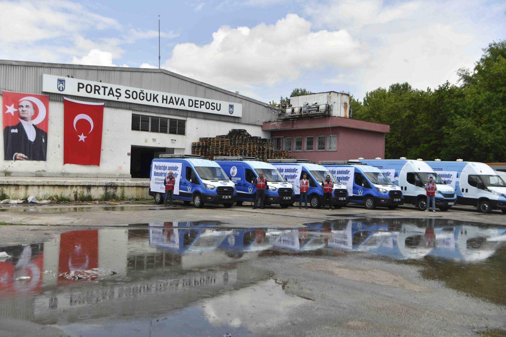 BAŞKENTTE BAYRAM DAYANIŞMASINI BÜYÜTÜYOR  
