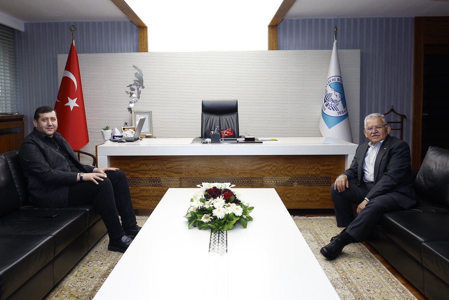 BÜYÜKKILIÇ, MHP MİLLETVEKİLİ BAKİ ERSOY’U AĞIRLADI 