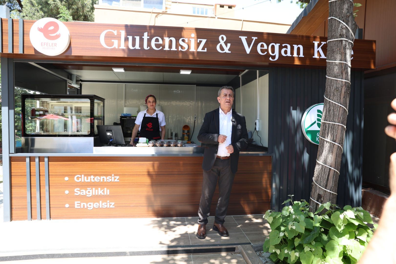 EFELER’DEN SOSYAL YAŞAMA ENGELSİZ DESTEK 