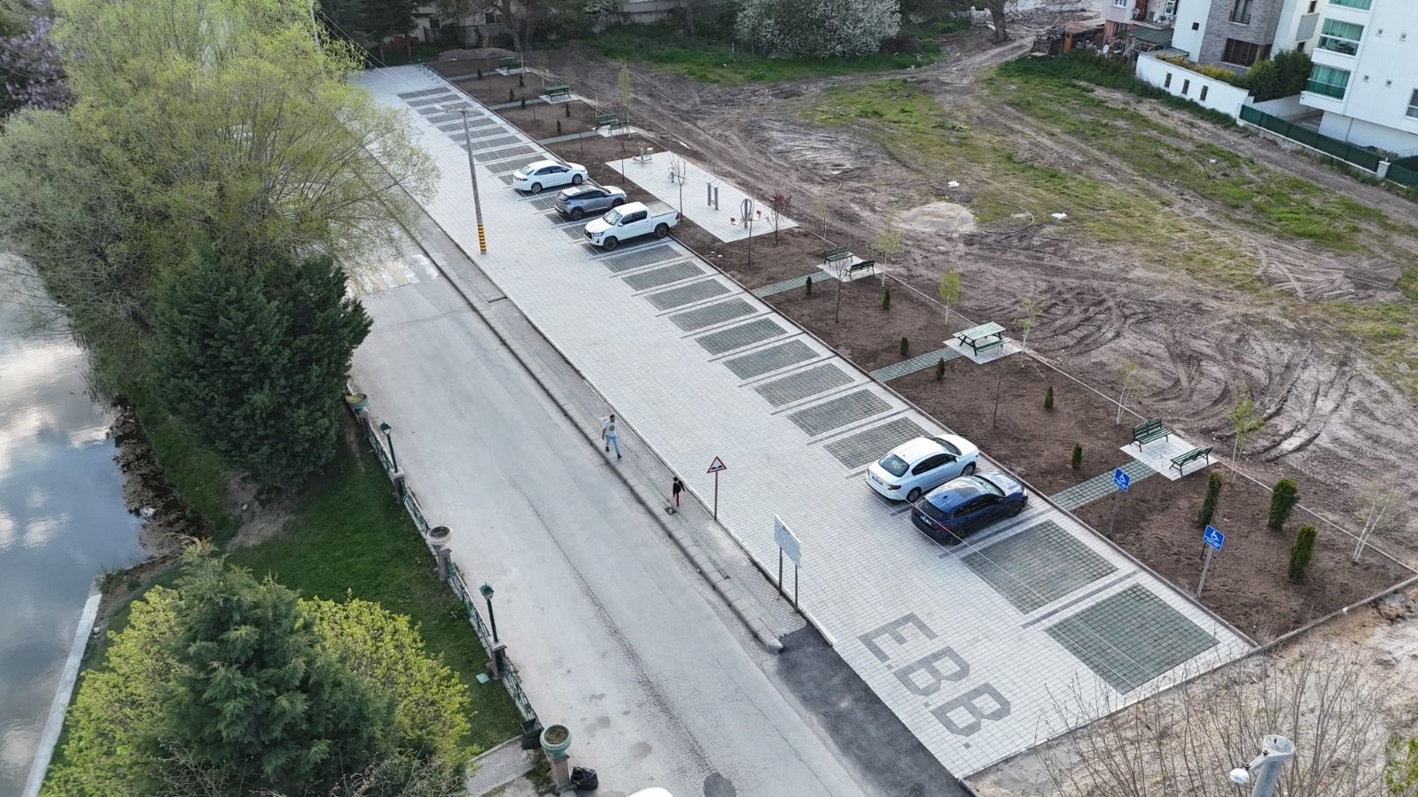ESKİŞEHİR'DE AÇIK OTOPARK SAYISI ARTIYOR 
