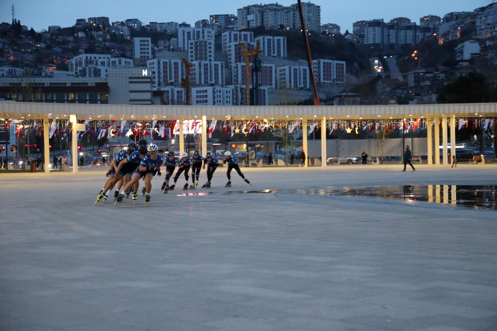 MİLLİ İRADE MEYDANI SPORUN YENİ MERKEZİ OLDU 