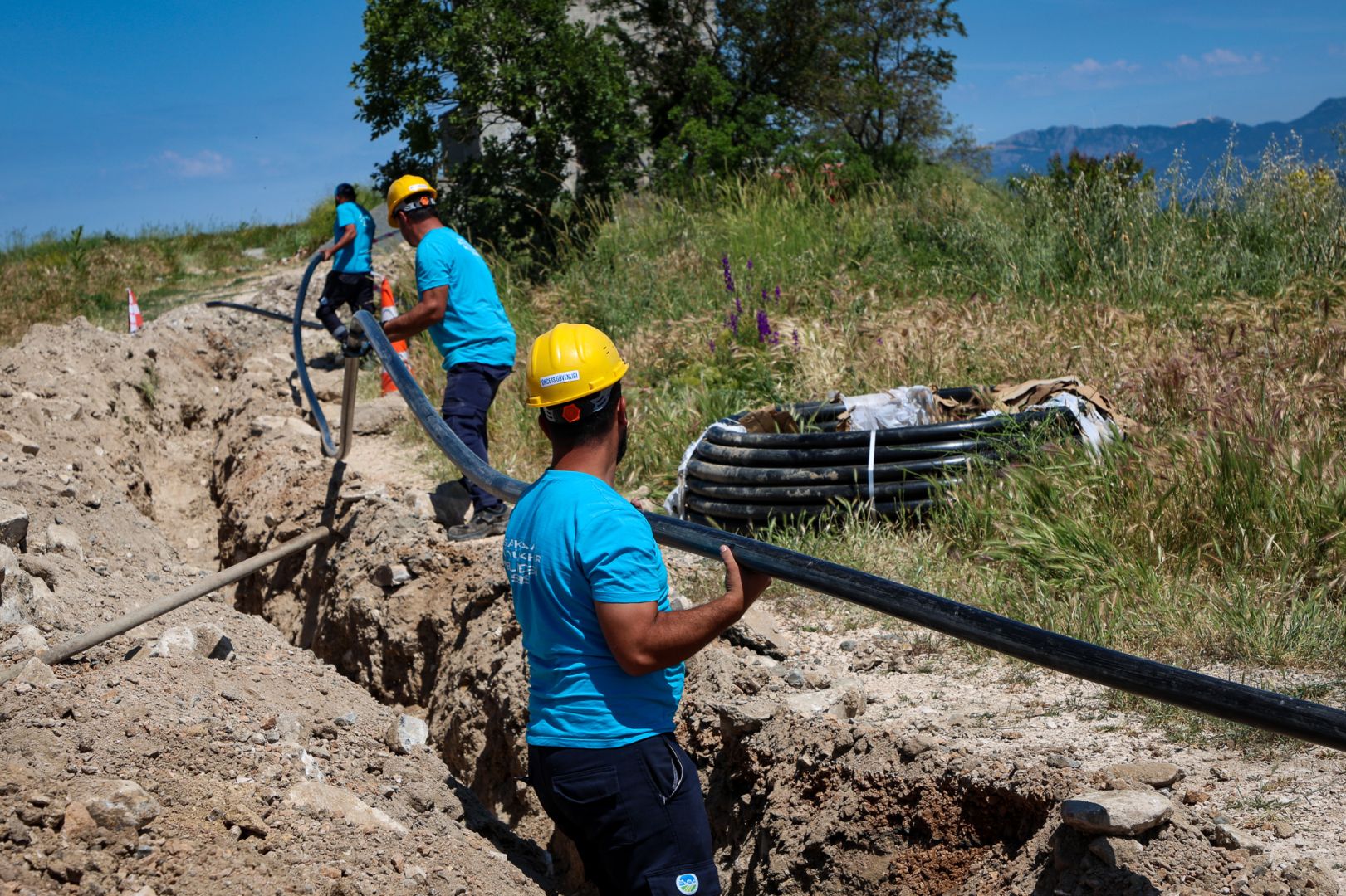218 METRELİK YATIRIMDAN SU KAZANCI