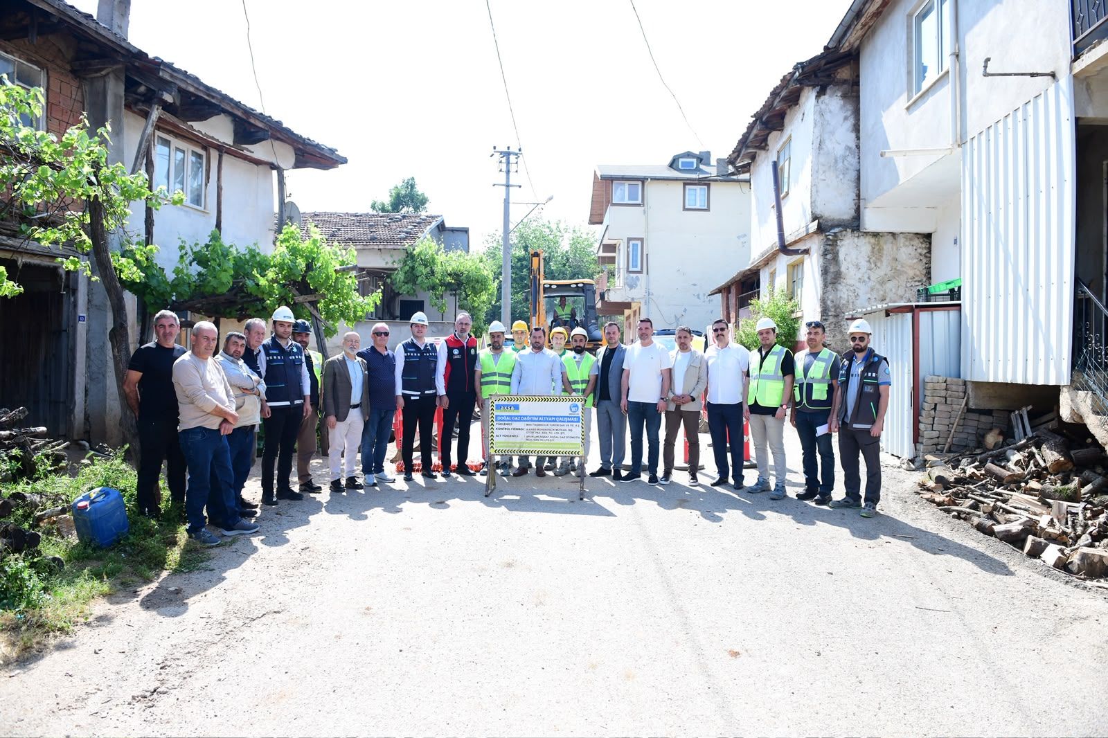 KESTEL’DE KIRSAL MAHALLELERE DOĞALGAZ MÜJDESİ 