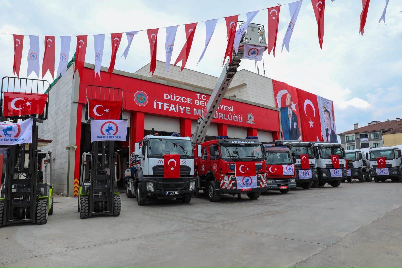 YENİ ARAÇLAR DÜZCE’YE HAYIRLI OLSUN