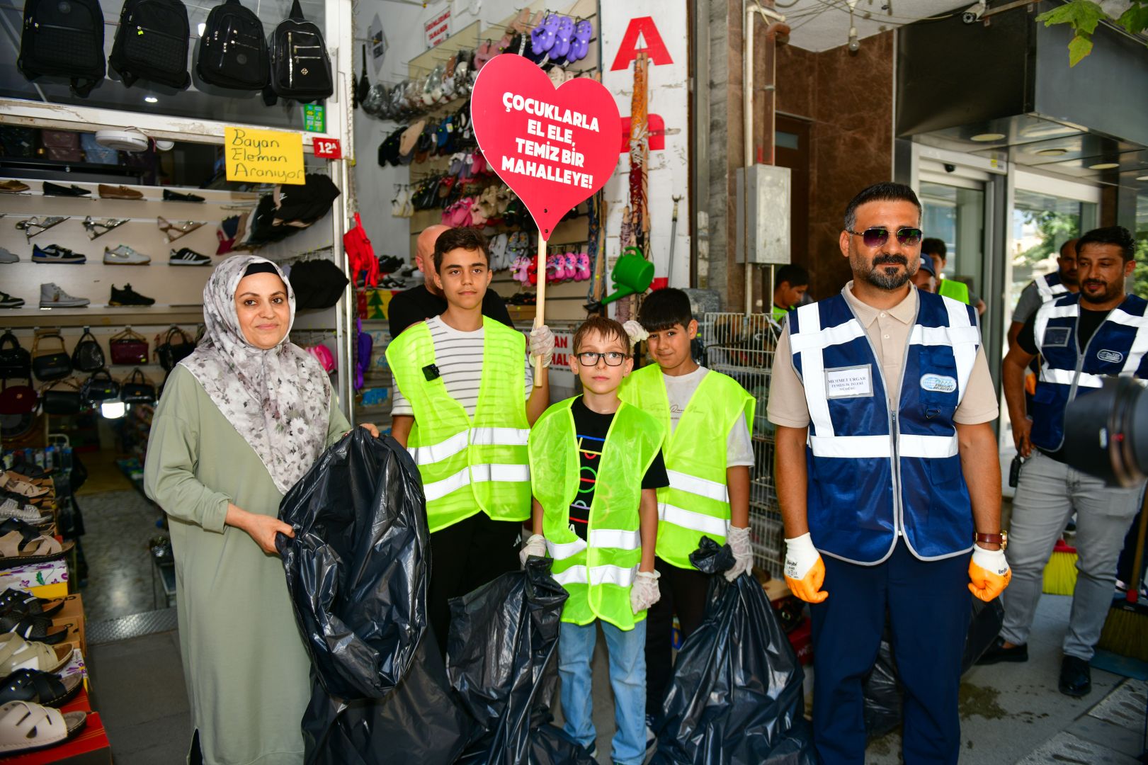 ESENYURT BELEDİYESİ ÇOCUKLARLA ÇEVRE BİLİNCİ OLUŞTURDU 