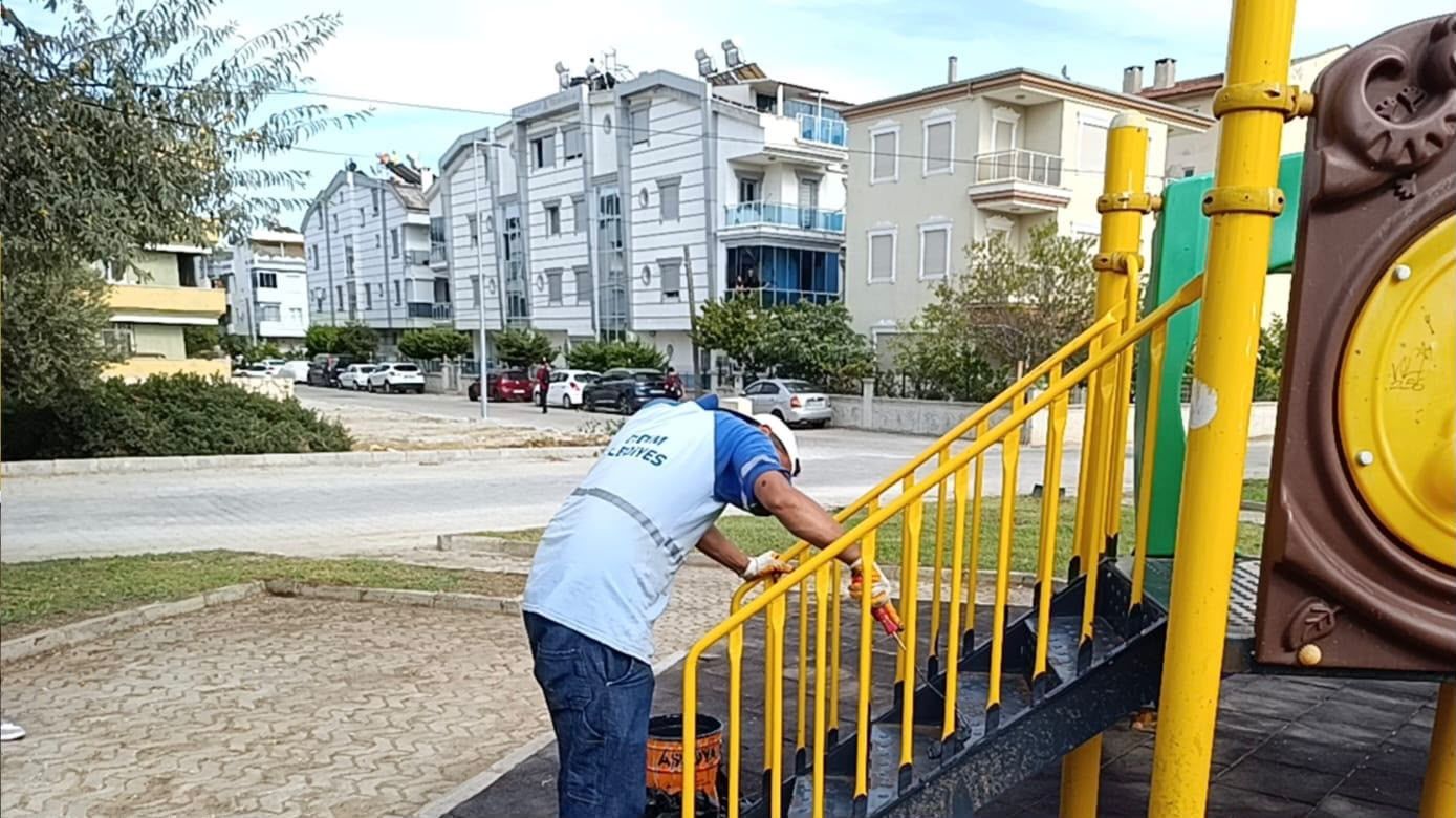 DİDİM BELEDİYESİ’NDEN PARKLARDA GENEL BAKIM ÇALIŞMASI