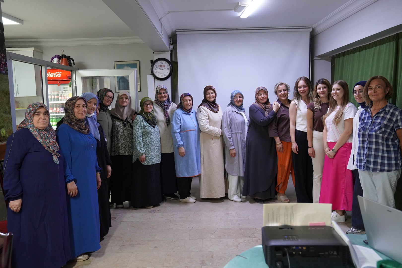 KADINLAR “5 SEVGİ DİLİ” İLE İLİŞKİLERİNİ GÜÇLENDİRDİ 